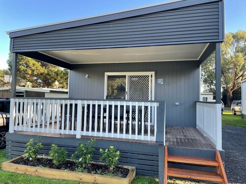 Victor Harbor Holiday Park, Забронировать Курортный отель Отели в центре Виктор-Харбора с завтраком, отели в центре Виктор-Харбора с завтраком