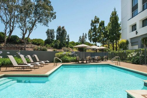 Courtyard by Marriott Richmond Berkeley, Забронировать Отель Ричмонд Область залива Сан-Франциско