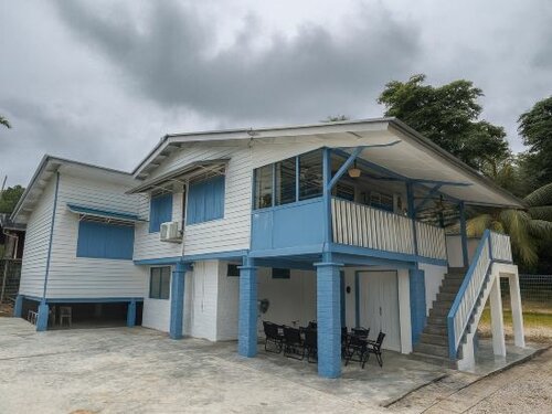 Whitewood Heritagen Villa JB 3BR 14pax by Our Stay, Забронировать Вилла Коттеджи Джохор-Бару, Коттедж