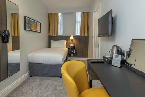 Отель Four Points Flex by Sheraton London Kensington Olympia, Забронировать Отель Отели Большого Лондона с завтраком, Завтраки