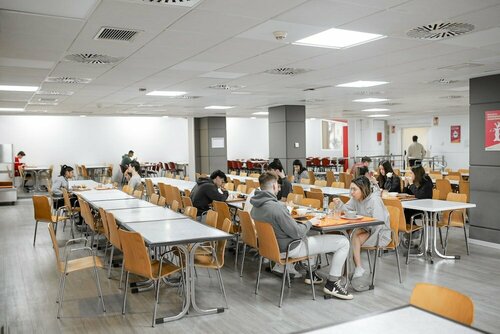 Albergue Juvenil Colegio Mayor Galileo Galilei, Забронировать Хостел Algiros Валенсия, рядом с Ла Кадена