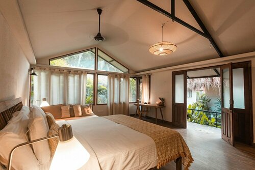 Anahata Retreat Beach front resort, Book Ferieresort SPA-hoteller i Ashvem, SPA