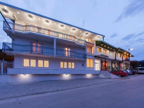 Hotel Hayat Hills, Забронировать Отель Отели Сараевского кантона с парковкой, Парковка