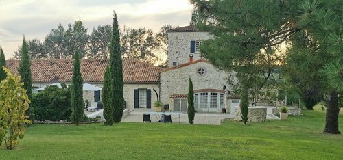 Chambres dHôtes Domaine de Beunes, Reserva ahora Bed & breakfast Hoteles en Aquitania con piscina, Piscina