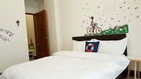 Small Wide Home