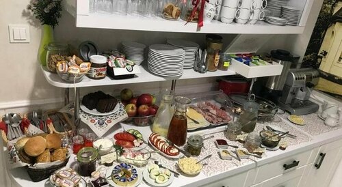Dom Goscinny Bialy Dworek, Prenota Hotel Czluchow Pomerania