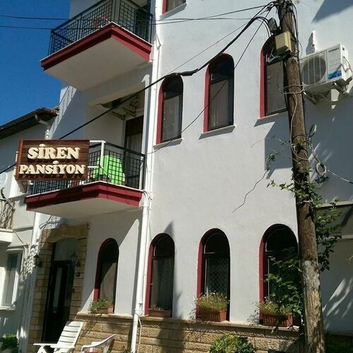 Siren Pansiyon, Забронировать Отель Фоча Измир, рядом с Буюкдениз