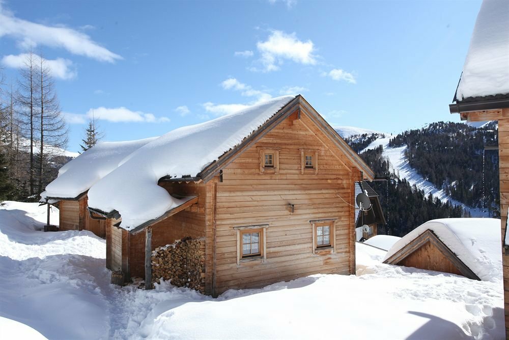 Berg- & Erlebnis-Resort MarktlAlm - Chalets & Lodges