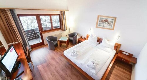 Alpen Adria Hotel & Spa, Забронировать Курортный отель Отели Хермагор-Прессеггер-Зее с питанием, Пансион