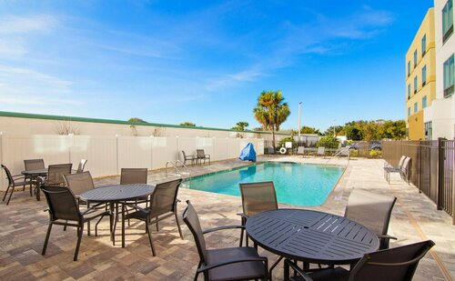 Fairfield Inn & Suites by Marriott St Petersburg North, Забронировать Отель Отели Сент-Питерсберг 4 звезды, 4*