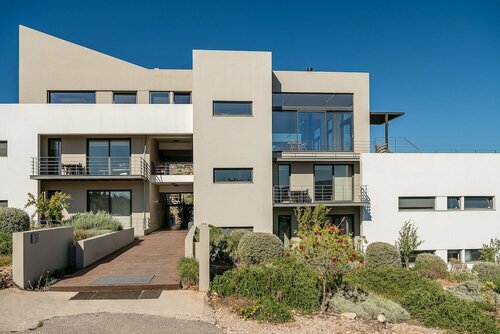 Seametry Luxury Living Apartments & Villas