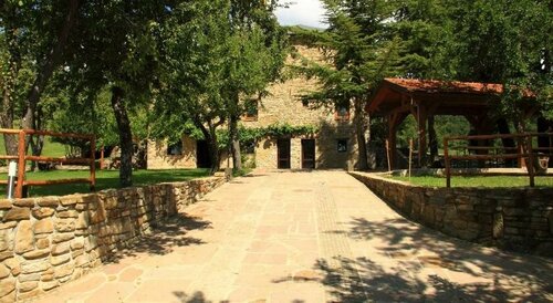 Agriturismo Fattoria Ca Di Sole, Забронировать Фермерский дом Отели Сан-Бенедетто-Валь-ди-Самбро с парковкой, Парковка