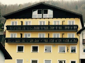 Schlafmeile Traunsee - Hotel Garni, Брондау Қонақ үй Ebensee Traunsee