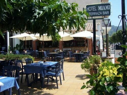 Hotel Miami, Забронировать Отель Недорогие отели Коста-Бравы, недорого