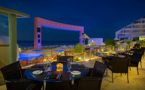 Beach Palace Family Resort & Spa - All Inclusive, Prenota Resort Hotel a Quintana Roo con piscina, Piscina
