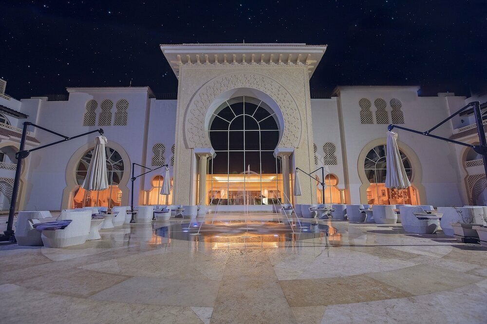 ‪Aqua Palms Resort‬