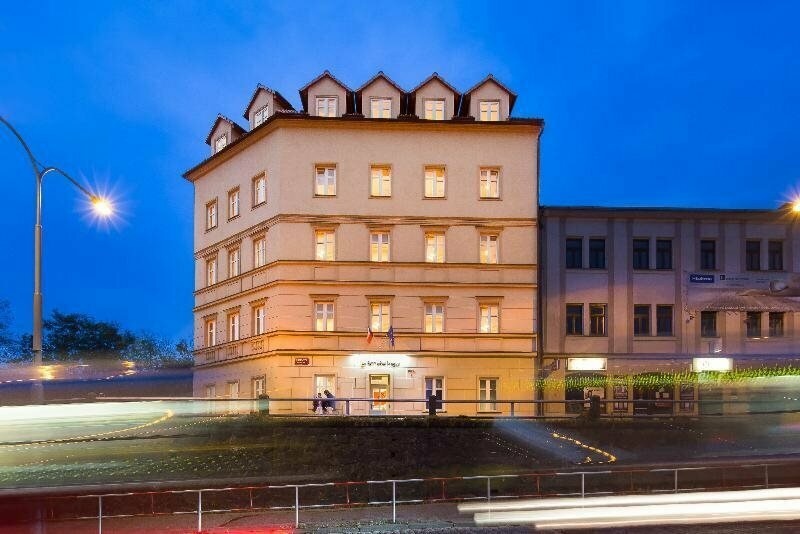 Minimino hotel