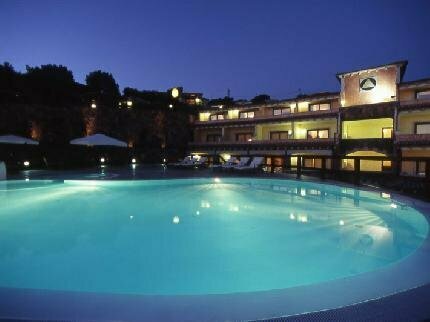 LH Hotel Pozzo Sacro, Забронировать Отель Бизнес-отели Ольбия, 4* 5*