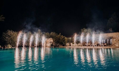 Aquapetra Resort & Spa, Book Ferieresort SPA-hoteller i Telese Terme, SPA