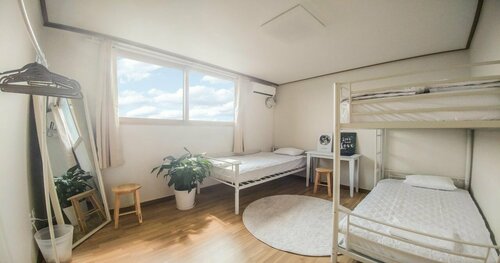 KORUS Guesthouse - Hostel, Забронировать Хостел Хостелы Чун-гу, Хостел