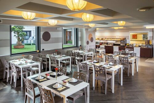 Hotel Domidea, Забронировать Отель Отели Пренестино с питанием, Пансион