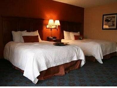 Hampton Inn Kansas City-Lees Summit, Prenota Hotel Lee's Summit Missouri