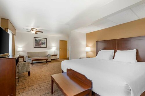 Best Western Yellowstone Crossing, Забронировать Отель Отели штата Монтана с бассейном, Бассейн