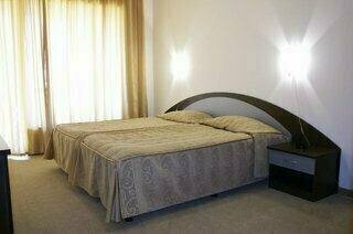 Green Park Hotel