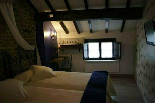 Hotel Rural La Casa Encanto, Забронировать Отель Отели Эспиноса-де-лос-Монтерос 3 звезды, 3*