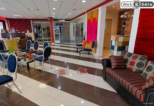 Tisza Corner Hotel, Book Hotel Hoteller i Southern Great Plain med parkering, Parkering