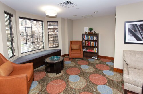 Staybridge Suites Bowling Green, an IHG Hotel, Buchen Sie Hotel Bowling Green Kentucky