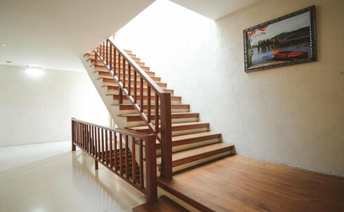 Tapae Gate Villa, Забронировать Вилла Си-Пхум Чиангмай