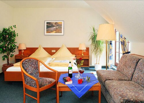 Hotel Up´n Diek, Prenota Hotel Varel Friesland