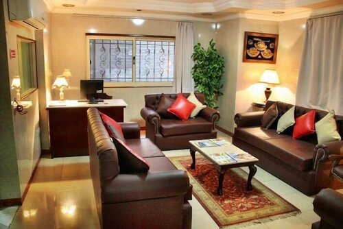 Alexandria Mediterranean Suites, Забронировать Апарт-отель Александрия Египет, рядом с Arab Academy for Science, Technology &amp; Maritime Transport