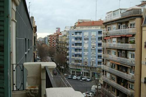 Born Barcelona Hostel, Забронировать Отель Барселона провинция Барселона