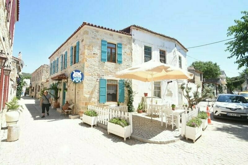 Varia Hotel