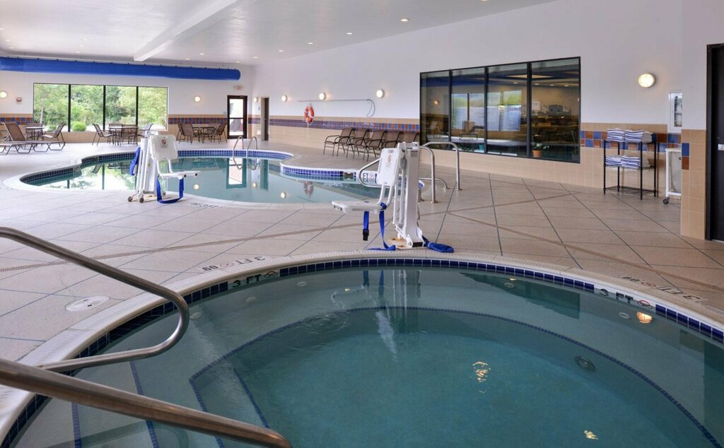 Clarion Inn