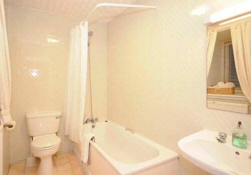 Ferrybridge Hotel, Buchen Sie Hotel Dunfermline Fife