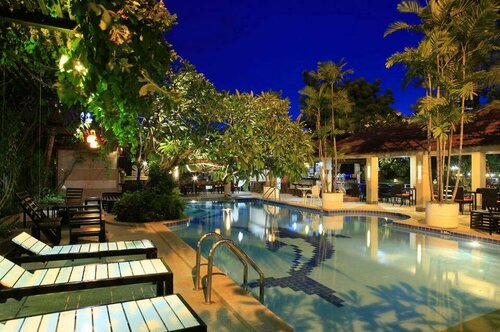 Blue Garden Resort Pattaya, Забронировать Курортный отель Отели Джомтьен-Бич 3 звезды, 3*
