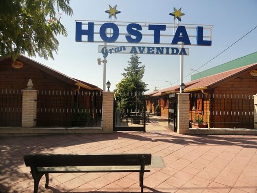Hostal Gran Avenida, Book Hostel / Vandrerhjem Hostels i Castilla-La Mancha, Hostel / Vandrerhjem
