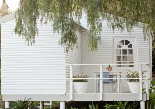 Karoo Retreat- Self Catering Villas and Guest House, Забронировать Гостевой дом Отели Оудсхорн с парковкой, рядом с Suspension Bridge, Парковка