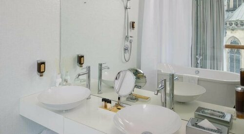 Hotel Am Domplatz, Buchen Sie Hotel Innere Stadt Linz