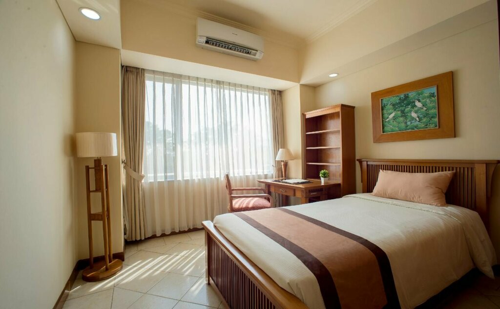 Puri KIIC Golf View Hotel