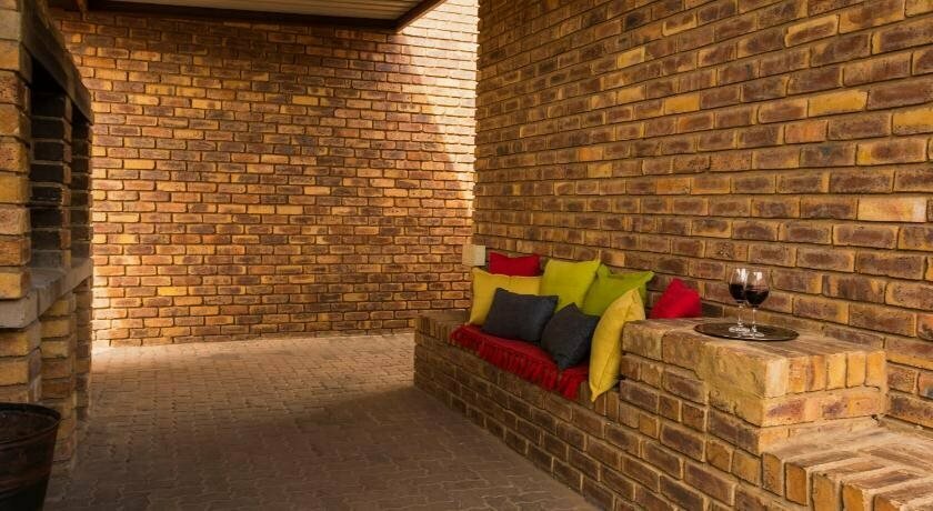 Rudman Townhouses Self-catering Accommodation