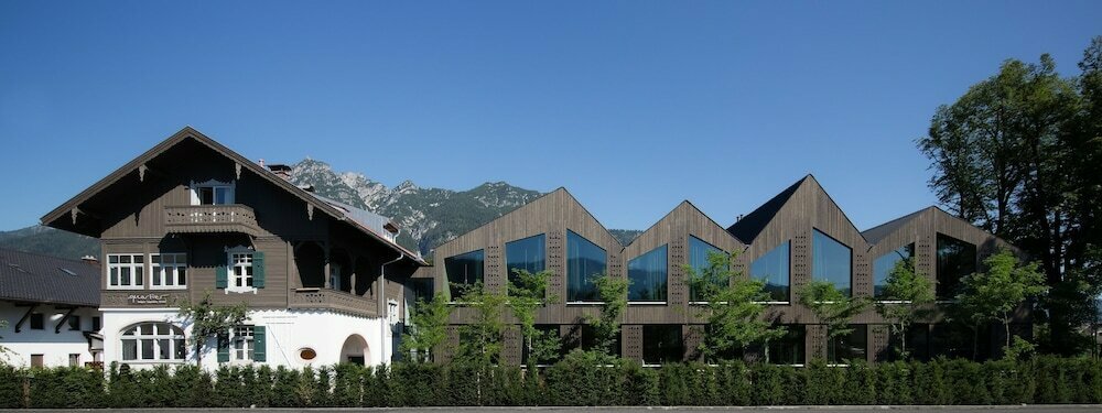 Quartier - Lodges Tagesbar Forum