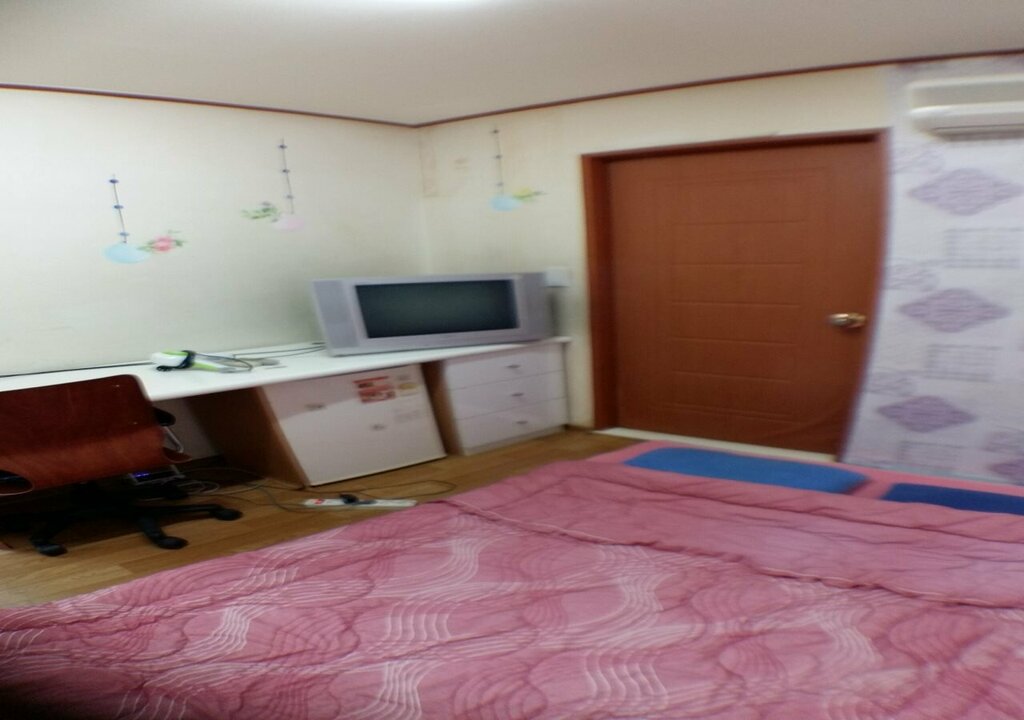 Coco Livingtel