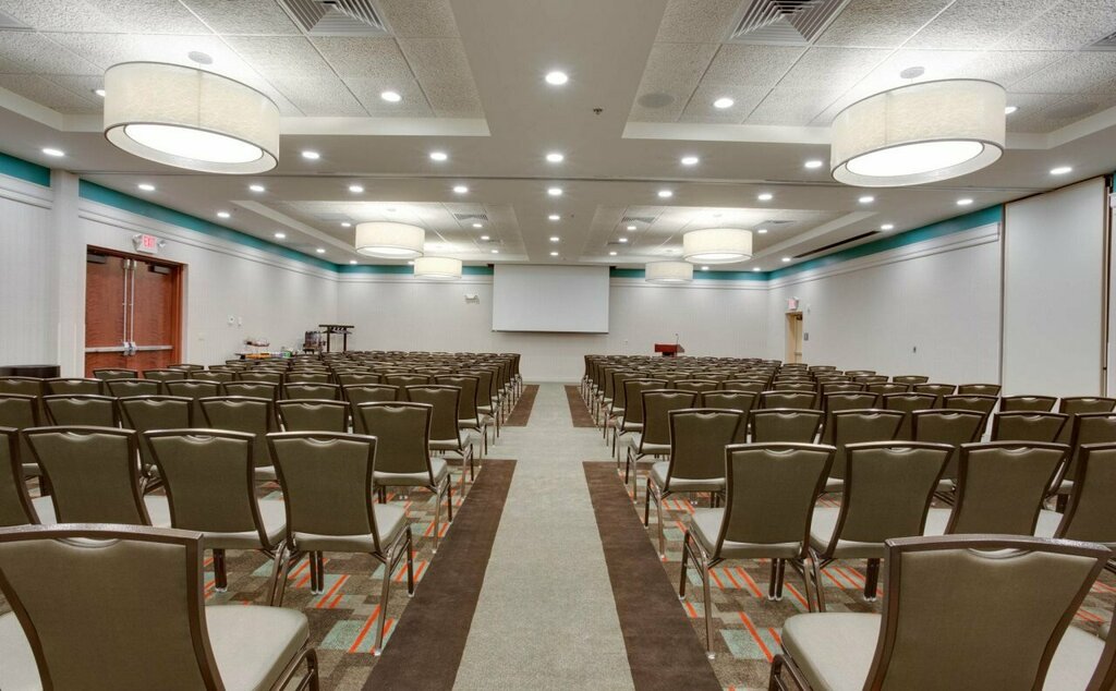 Drury Inn & Suites Charlotte Arrowood