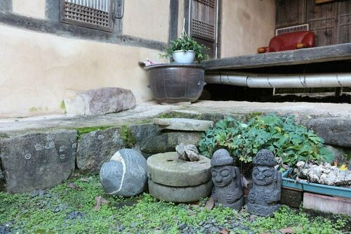 Dureung Gotaek, Book Hotel Andong Gyeongsangbuk-do