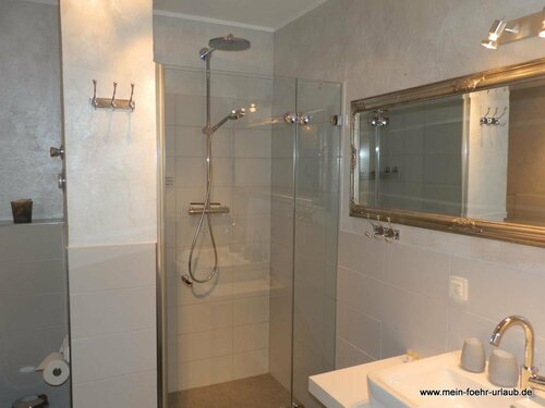 Apartments Wyk auf Föhr - Schloss am Meer, Забронировать Апартаменты/квартира Апартаменты Вик-ауф-Фёр, рядом с Оздоровительный аквацентр "Аквавик", Апартаменты/квартира
