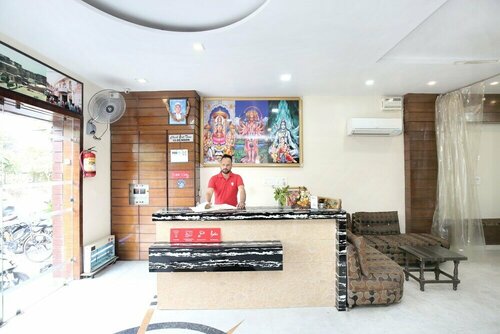 OYO 15496 Shree Hari Castle, Book Hotel Amritsar Punjab